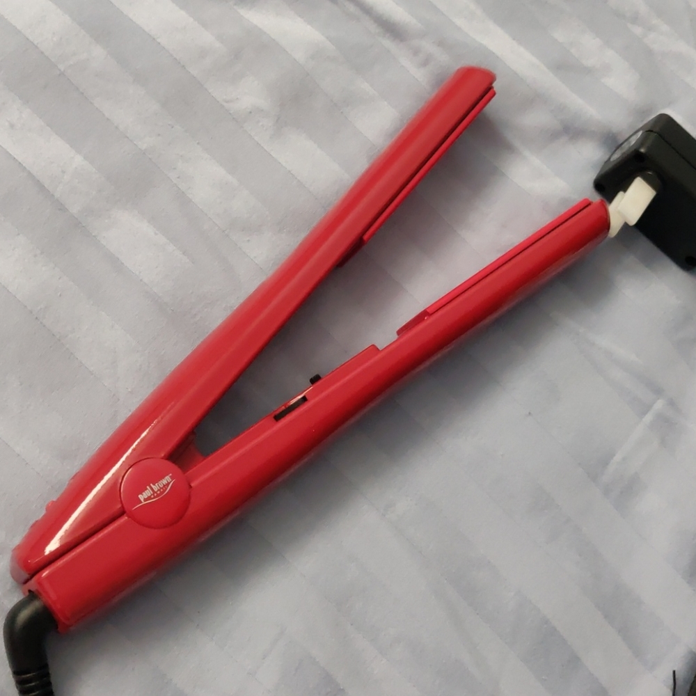 Flat iron